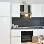 Batarelo Fully Air-conditioned Вилла Синь