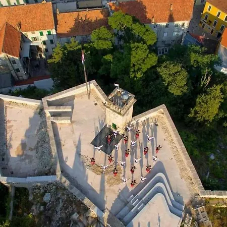 Batarelo Fully Air-conditioned Villa Sinj