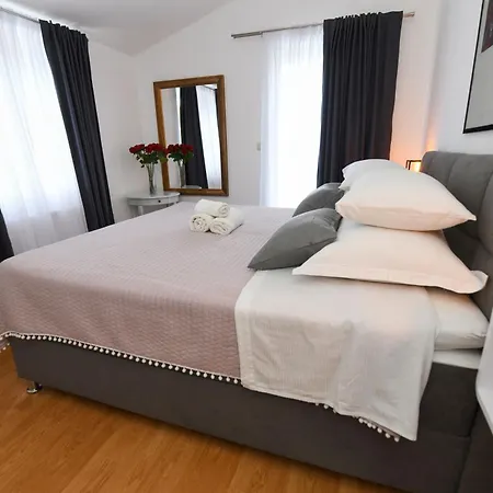 Villa Batarelo Fully Air-conditioned Sinj