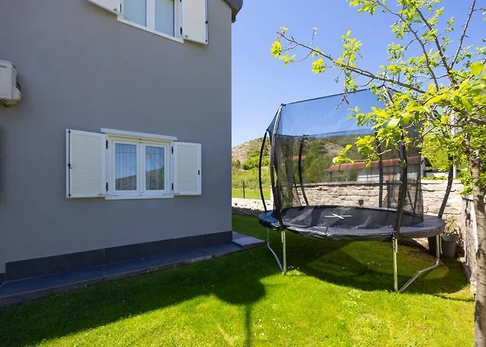 Batarelo Fully Air-conditioned Villa Sinj